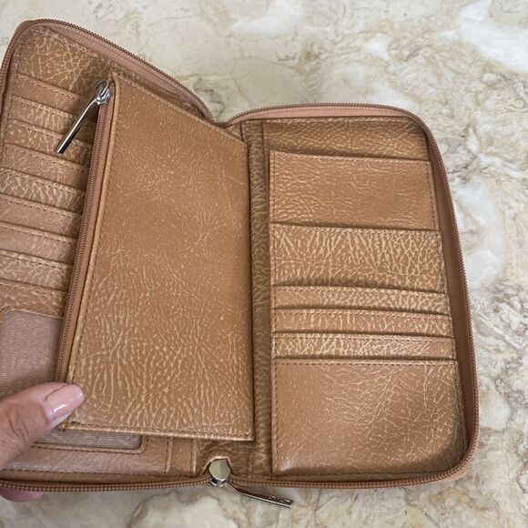 Matt & Nat Large Central Zip Around Vegan Wallet - Picture 13 of 13